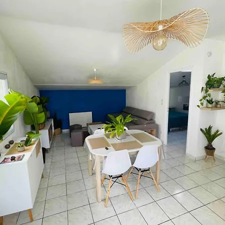 Dom wakacyjny La Petite Maison Du Loubat Avec Jardin Asnières-la-Giraud